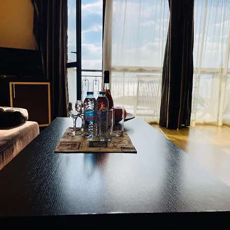 Hotel At The American's
